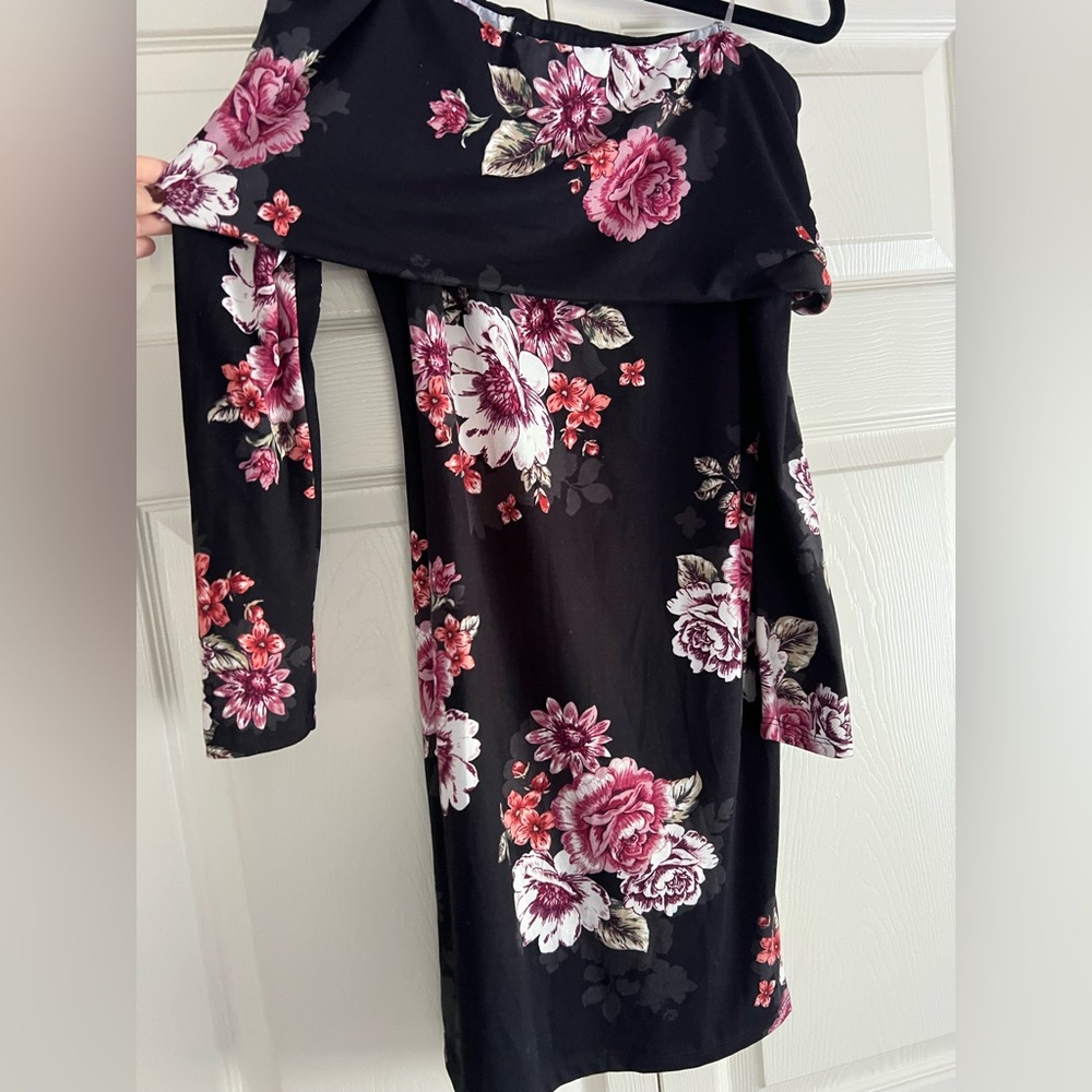 Elegant Floral Long Sleeve Dress